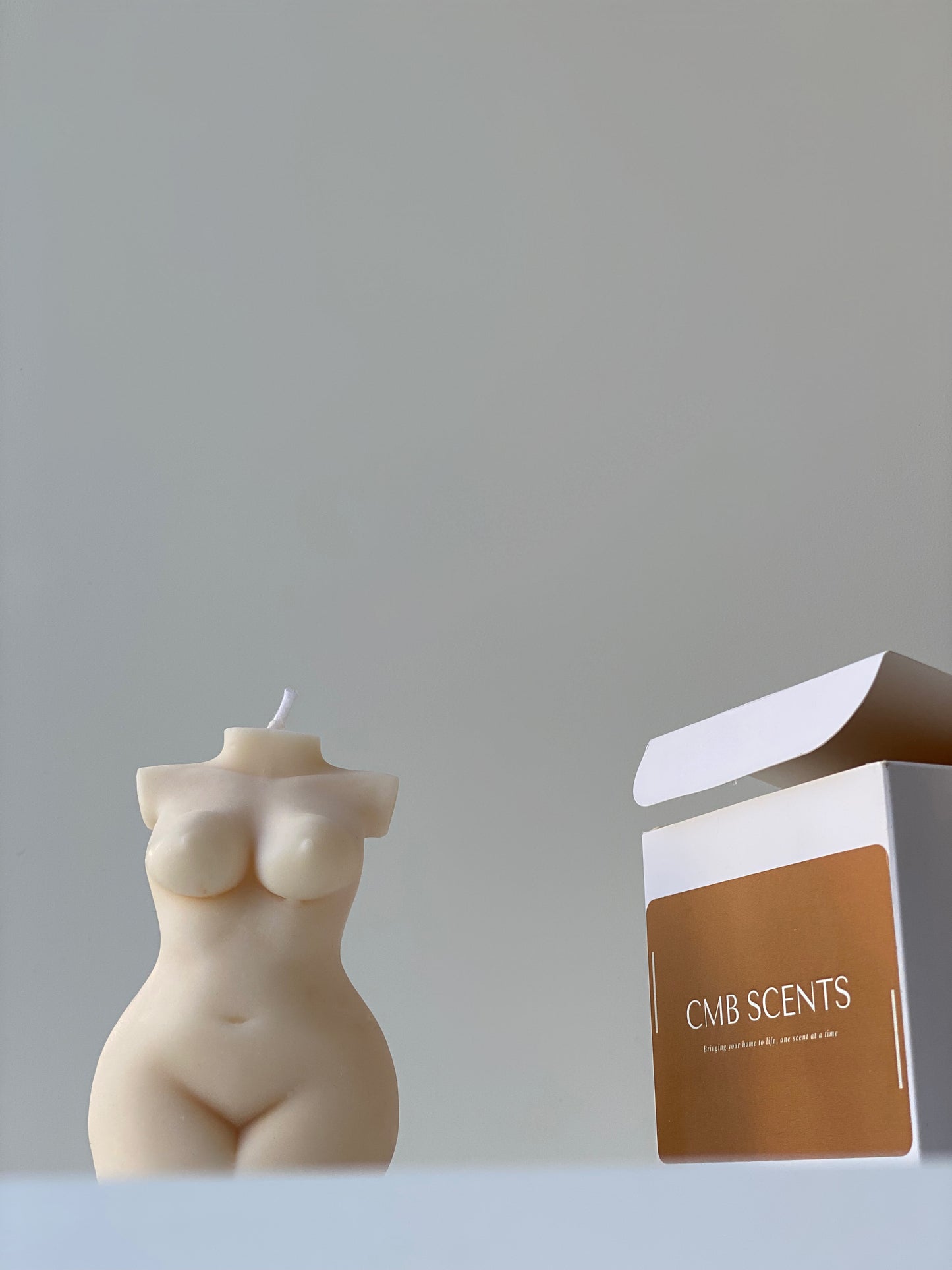 Curvy Sculpted Body Candle