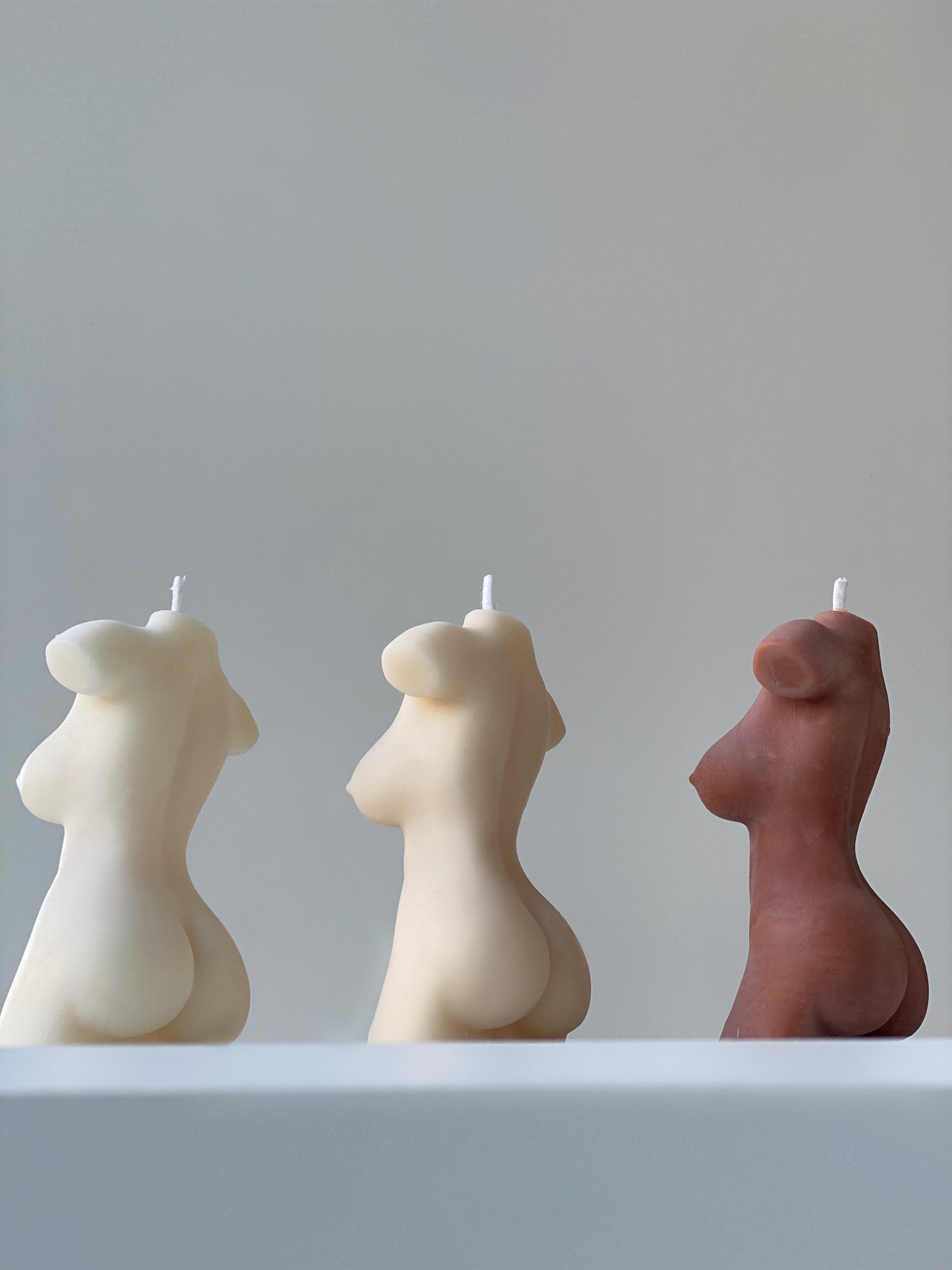 Hourglass Sculpted Body Candle