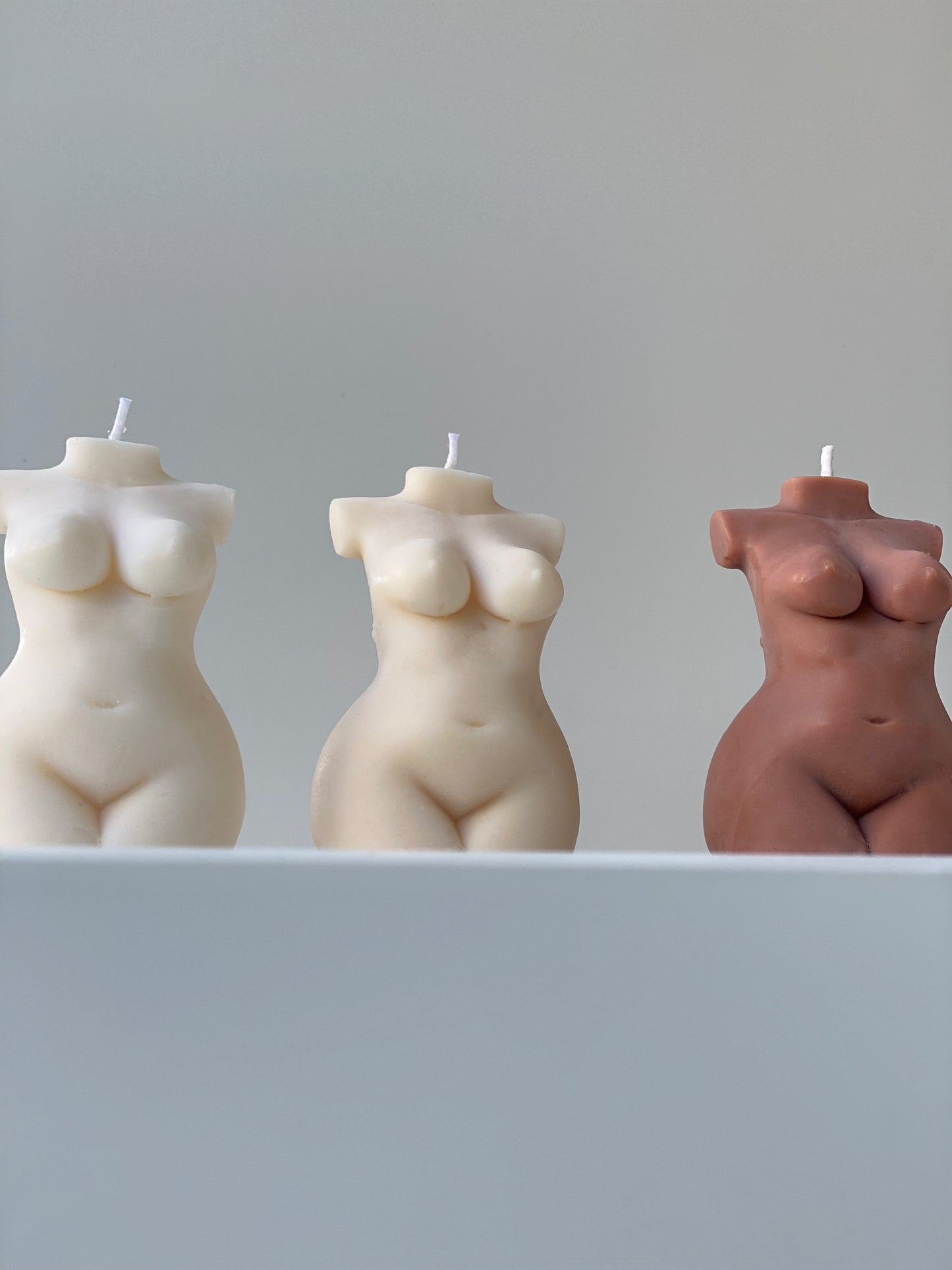 Curvy Sculpted Body Candle