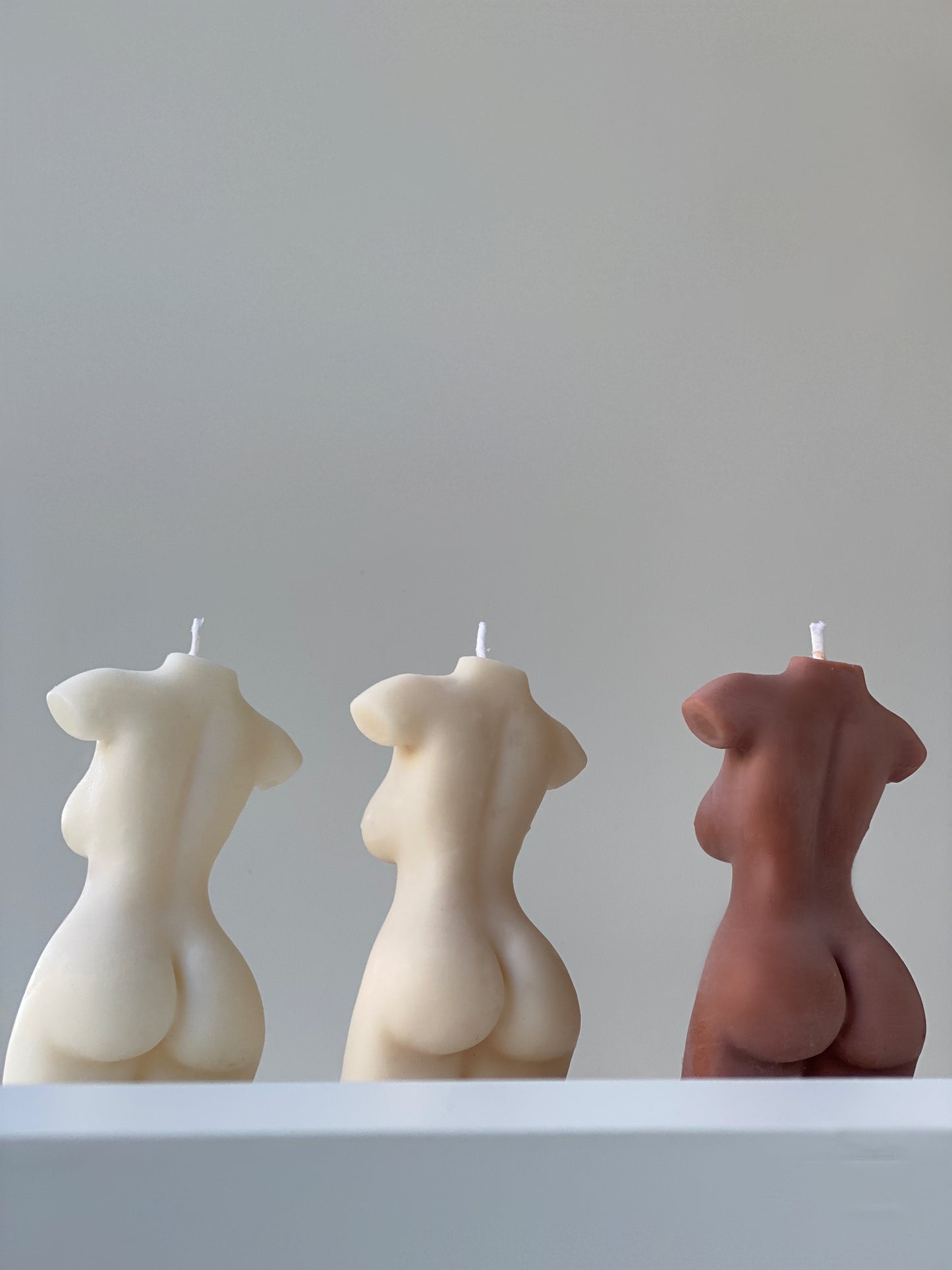 Hourglass Sculpted Body Candle