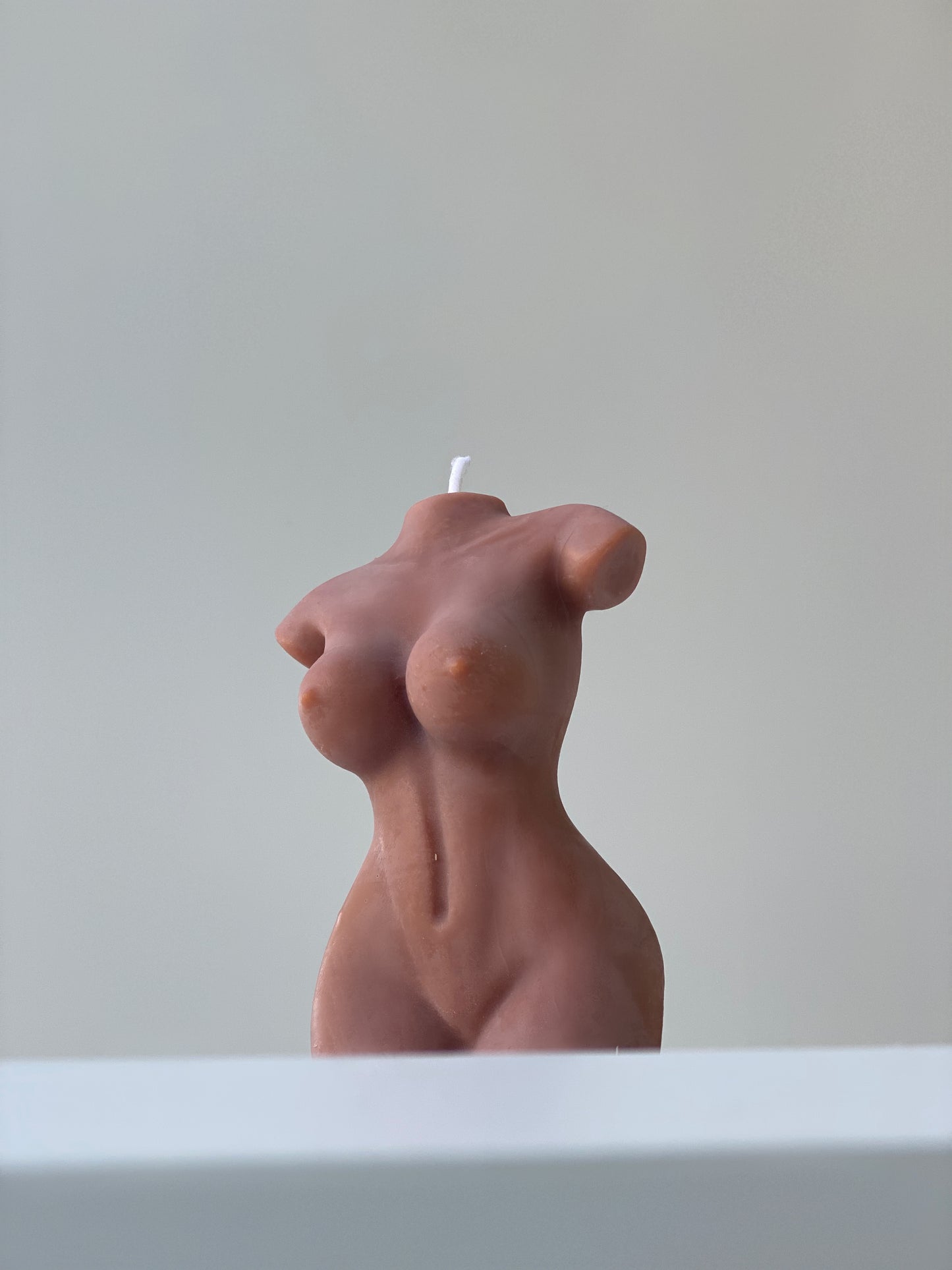 Hourglass Sculpted Body Candle