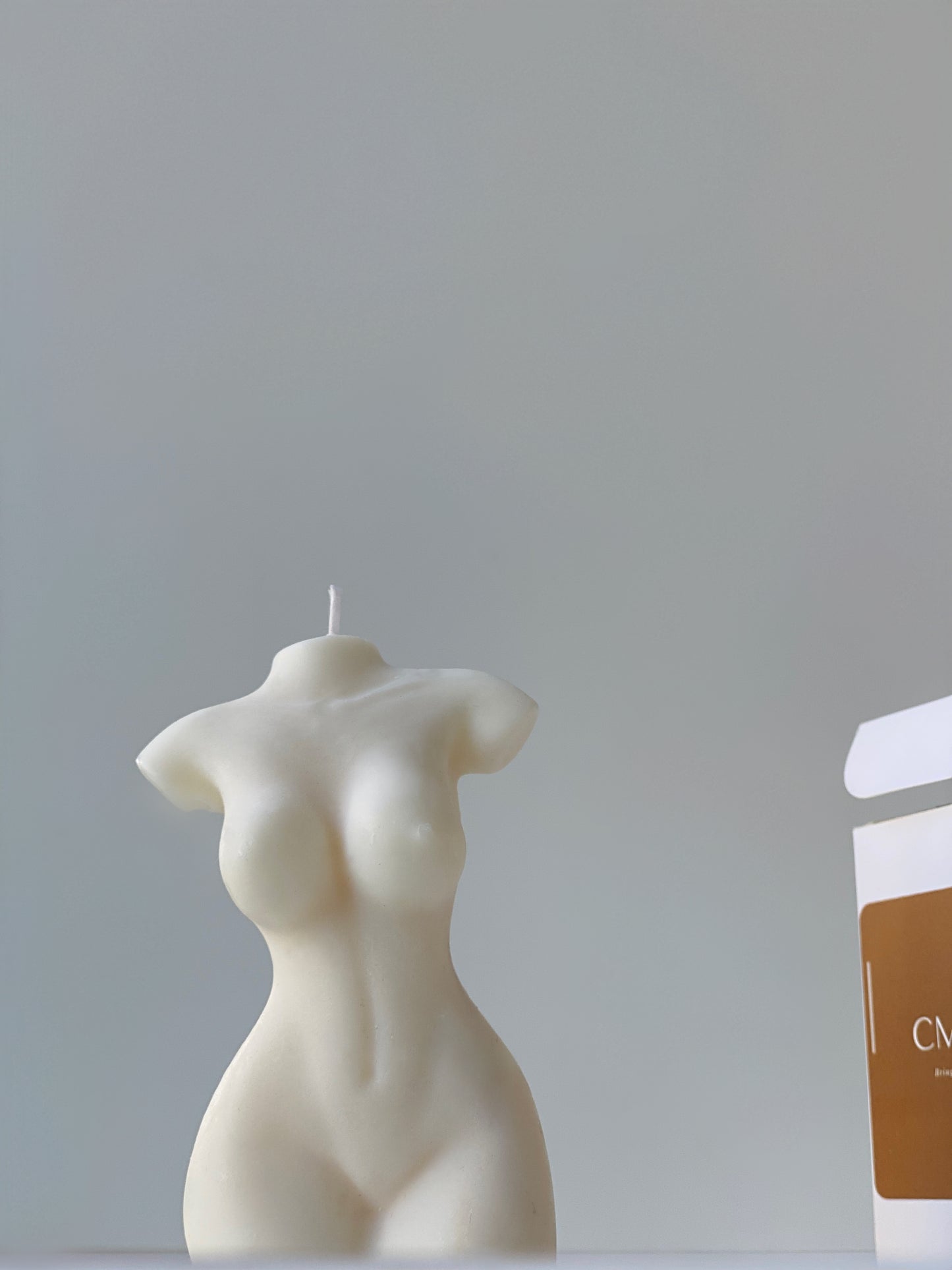 Hourglass Sculpted Body Candle